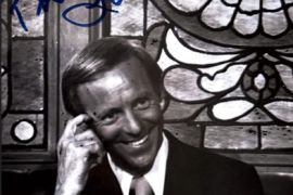 Autogramme_ein_Ka_fig_voller_Helden_10